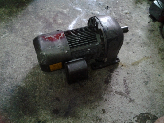 ขาย !! มอเตอร์เกียร์มิตซูบิชิ1แรง ของญี่ปุ่น(แปลงเป็นไฟบ้านแล้ว220v.)