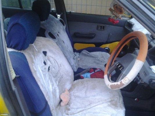 ขายเก๋งสีแจ่มๆ