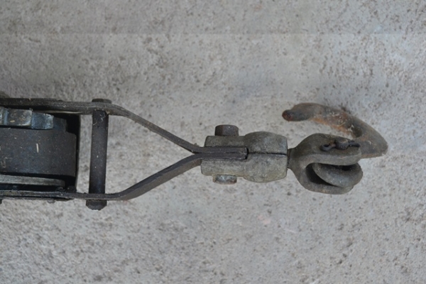 ลอกสลิงคันโยก ผลิตในประเทศเยอรมัน