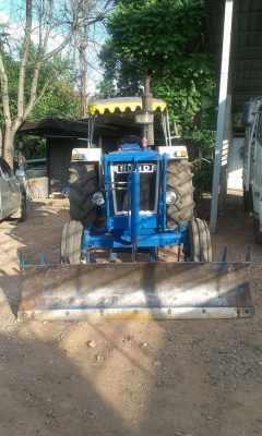 รถไถฟอร์ด T3 6600