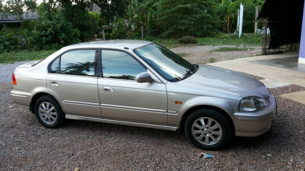 ขาย Civic ตาโต 96 พร้อมไช้ครับ