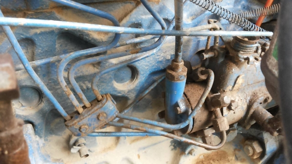 ***ขายแล้วครับขอบคุณ Truck2hand ขายรถไถเพลาเดียว FORD 6610 เสื้อลาย ปั้มกลม เครื่องเดิมเกียร์เดิม แห้งดี แรงดี เกียร์ไม่หลุดไม่หอน ปั้มดีไม่เยิ้มแรง ช่วงล่างแน่น ไม่มีส่าย คานดีไม่มีปะ ท้ายสวย ระบบไฮฯใช้งานปกติ ไม่แตกไม่ร้าว ยกหางดีไม่ตก หลังคาไม่ขาด ยางด