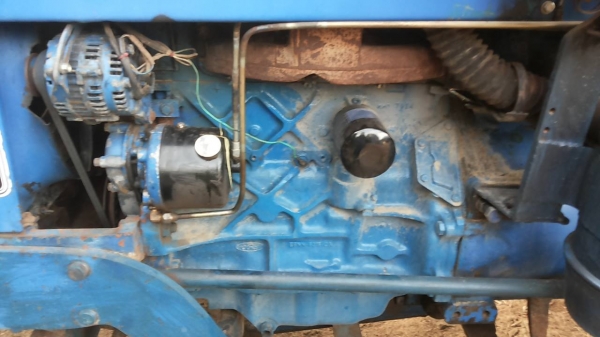 ***ขายแล้วครับขอบคุณ Truck2hand ขายรถไถเพลาเดียว FORD 6610 เสื้อลาย ปั้มกลม เครื่องเดิมเกียร์เดิม แห้งดี แรงดี เกียร์ไม่หลุดไม่หอน ปั้มดีไม่เยิ้มแรง ช่วงล่างแน่น ไม่มีส่าย คานดีไม่มีปะ ท้ายสวย ระบบไฮฯใช้งานปกติ ไม่แตกไม่ร้าว ยกหางดีไม่ตก หลังคาไม่ขาด ยางด