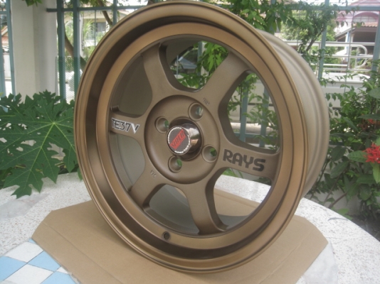 ขายล้อแม็กใหม่ te37v 15"x7.5" et28 4 รู 100 สีน้ำตาลไหม้ก้านยิงทราย ขอบชา งาน ssw  สนใจติดต่อเล็กคลองสามครับ 081-3747940