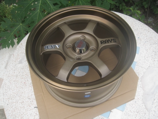 ขายล้อแม็กใหม่ te37v 15"x7.5" et28 4 รู 100 สีน้ำตาลไหม้ก้านยิงทราย ขอบชา งาน ssw  สนใจติดต่อเล็กคลองสามครับ 081-3747940