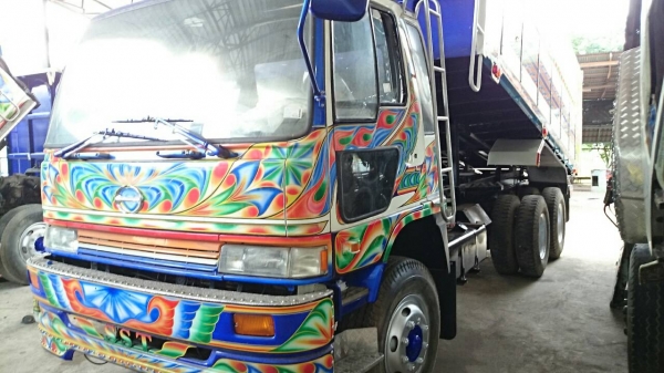 ขายHino3Mเครื่องเกียร์MEGAกระบะใหม่ระบบลากจูงยางดี70\%แอร์พร้อม ขายHino3Mเครื่องเกียร์MEGAกระบะใหม่ระบบลากจูงยางดี70\%แอร์พร้อม