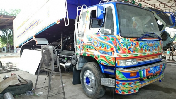 ขายHino3Mเครื่องเกียร์MEGAกระบะใหม่ระบบลากจูงยางดี70\%แอร์พร้อม