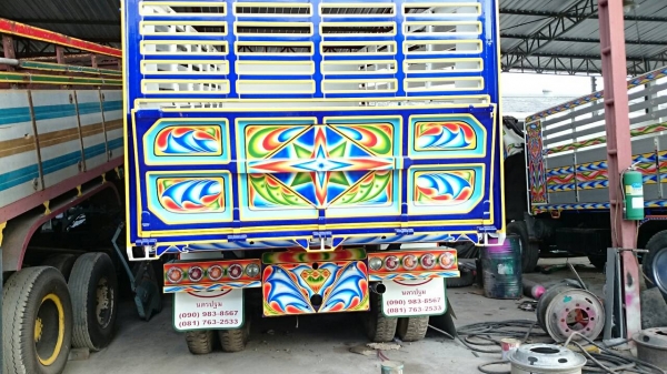 ขายHino3Mเครื่องเกียร์MEGAกระบะใหม่ระบบลากจูงยางดี70\%แอร์พร้อม ขายHino3Mเครื่องเกียร์MEGAกระบะใหม่ระบบลากจูงยางดี70\%แอร์พร้อม