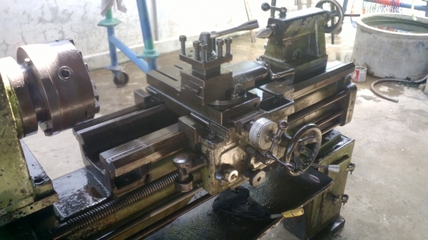 แท่นกลึง ต้าชิง 500 A  เกียร์บล็อก 3 เพลา พร้อมใช้งาน 65,000