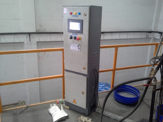 เตาหลอม เครื่องจักรใหม่ จากประเทศอินเดีย ระบบไฟฟ้า กำลัง 125 KVA. ใช้แท่งแคโทดกราไฟว์ หลอมอุณหภูมิเกิน 1,500 องศา เตาหลอม เครื่องจักรใหม่ จากประเทศอินเดีย ระบบไฟฟ้า กำลัง 125 KVA. ใช้แท่งแคโทดกราไฟว์ หลอมอุณหภูมิเกิน 1,500 องศา