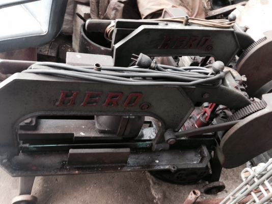 เลื่อยชักยี่ห้อ Hero มือสองพร้อมใช้งาน2ตัว ตัวละ7000