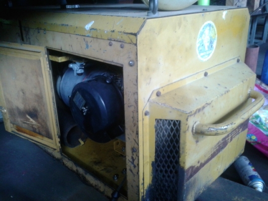 ขายเครื่่องปั่นไฟ พร้อมใช้งานครับ