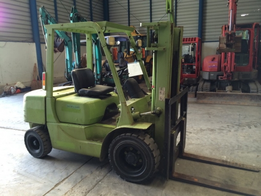 ฟอร์คลิฟต์ 3 ตัน Mitsubishi FD30 S/N: 14E-30187 เครื่องยนต์: Disel จากญี่ปุ่น สนใจโทร. 080-6565422 (หนิง)
