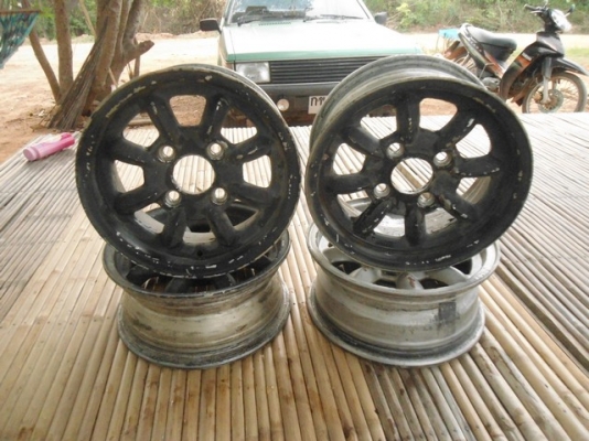 ล้อกล้วย Compe ขอบ 13 4 รู 114.3 กว้าง 5.5