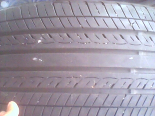 ขายยางใช้แล้ว Yokohama  205/55/16 ปี 1 คู่ 1000 บาท