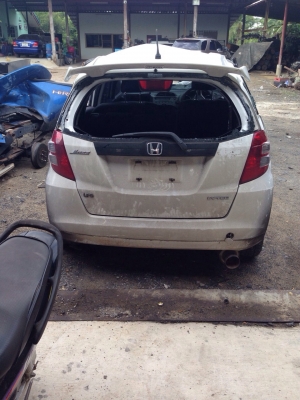 ซากนิวส์เเจ้ซเครื่อง1500 เกียรออโต้ เเยกขายอะไหลทุกชิ้นมีอีกหลายรุ่น