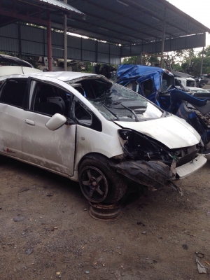 ซากนิวส์เเจ้ซเครื่อง1500 เกียรออโต้ เเยกขายอะไหลทุกชิ้นมีอีกหลายรุ่น ซากนิวส์เเจ้ซเครื่อง1500 เกียรออโต้ เเยกขายอะไหลทุกชิ้นมีอีกหลายรุ่น