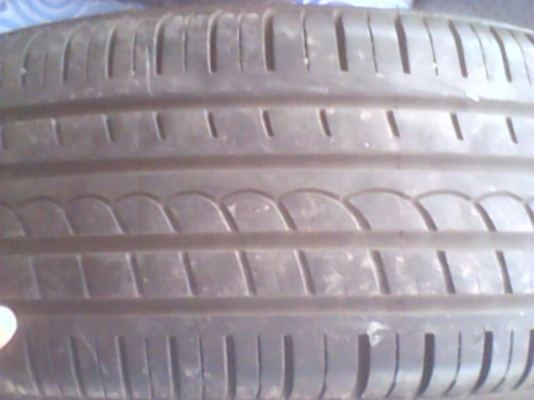 ขายยางใช้แล้ว Pirelli 235/60/18 ปี 11 คู่ 3000 บาท