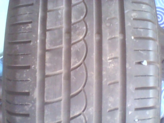 ขายยางใช้แล้ว Pirelli 235/60/18 ปี 11 คู่ 3000 บาท