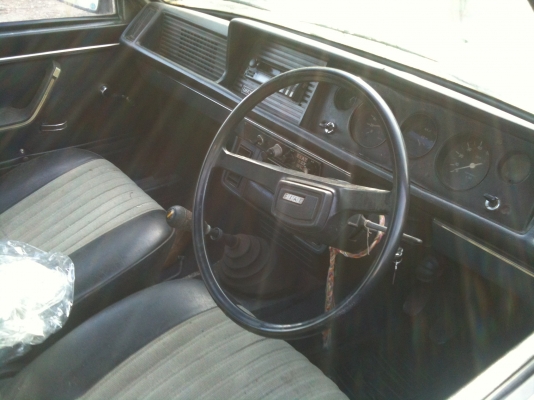 เฟียต 132 ของครบ เอาไปเป็นอะไหล่ ขาย 12,000 บาท