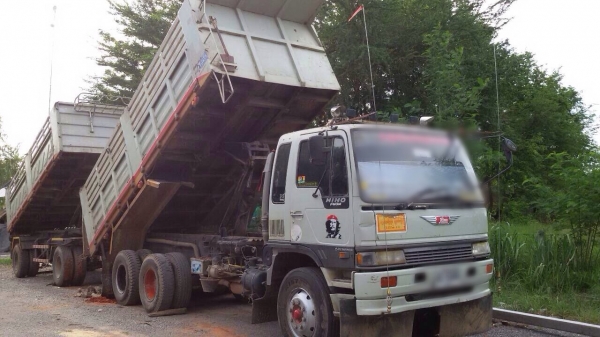 ขายรถพ่วงสิบล้อ HINO 3M เครื่องเดิม M10C-240 แรง ดัมพ์แม่ลูก ทะเบียนพร้อม