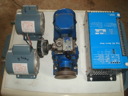 ขาย เซอร์โวคอนโทรล มอเตอร์  ทั้งหมด 9000 บาท