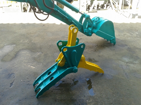 ปากคีบแบ็กโฮ