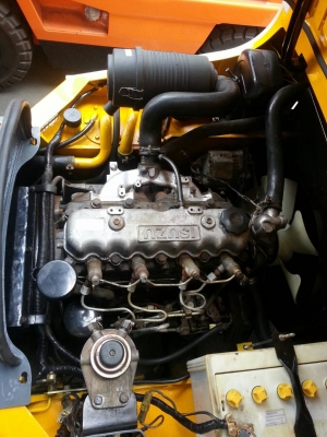 รถยก TCM ขนาด3ตัน ยกสูง 4 เมตร รถยก TCM ขนาด3ตัน ยกสูง 4 เมตร