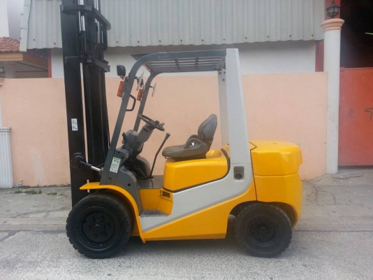 รถยก TCM ขนาด3ตัน ยกสูง 4 เมตร