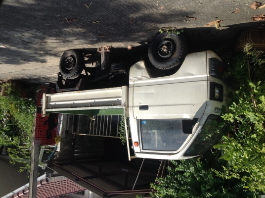 กะป้อ 4x4 ยกดั้มพ์ มีฟรีลอ็ค