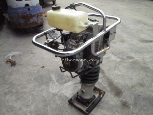 เครื่องตบดิน !!!   SAKAI  RS65E   รหัสสินค้า : 14001825 หรือเพิ่มเติมไดที่ www.nihonmono.com