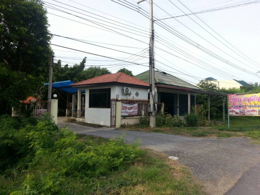 เกสเฮ้าส์ รีสอร์ท