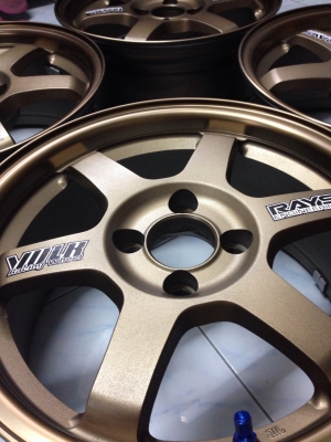 ล้อ TE37 15x7 et35 งานSSW เนียนๆ มีรอยนิดนึง ชุดละ 8,800 บาท