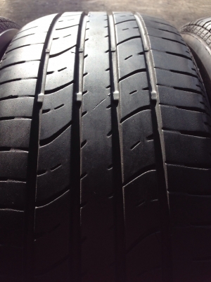 ขายยาง BRIDGESTONE 205-55-16 ปี12 ดอกเต็ม ไม่บวม ชุดละ 2,200 บาท