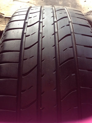 ขายยาง BRIDGESTONE 205-55-16 ปี11 ดอกเต็ม ไม่บวม ชุดละ 2,200 บาท ขายยาง BRIDGESTONE 205-55-16 ปี11 ดอกเต็ม ไม่บวม ชุดละ 2,200 บาท