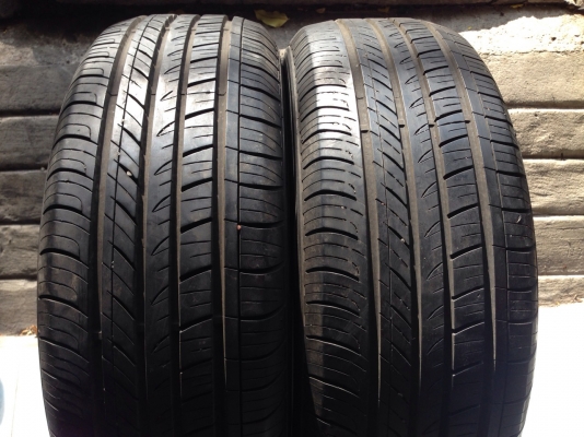ขายยาง HANKOOK 205-60-15 ปี12 ดอกเต็ม ไม่บวม คู่ละ 1,900 บาท