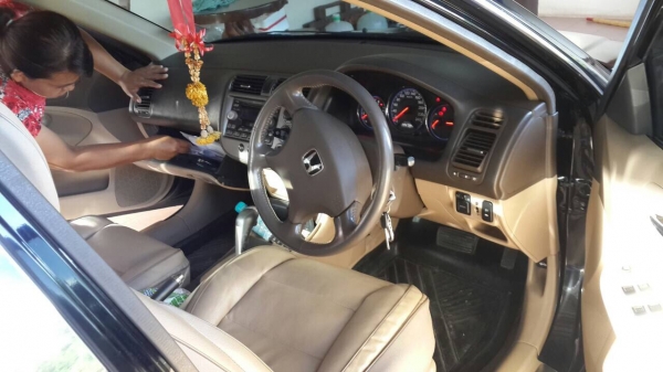 ขายด่วน เก๋งฮอนด้า ซีวิค สวย ขายด่วน เก๋งฮอนด้า ซีวิค สวย