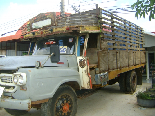 หกล้อ  หัวยาว 6BB  145 แรง ลดราคา เหลือ 180,000  บาท