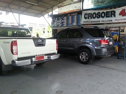 โช๊คอัพรถ Fortuner by Shock ProFenDer
