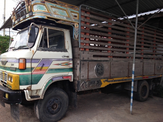 ขายKM340ยาว5 เมตร กระบะไม้มะค่าอู่เรืองชัย เครื่อง6BB 145