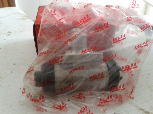 ป้มเบรคหลัง