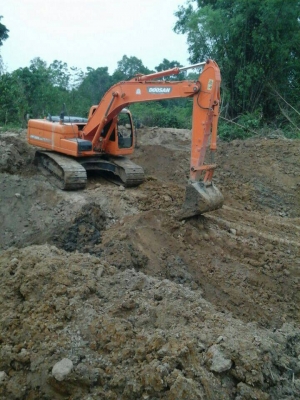 ขายด่วนรถแม็โครDOSAN  210LC