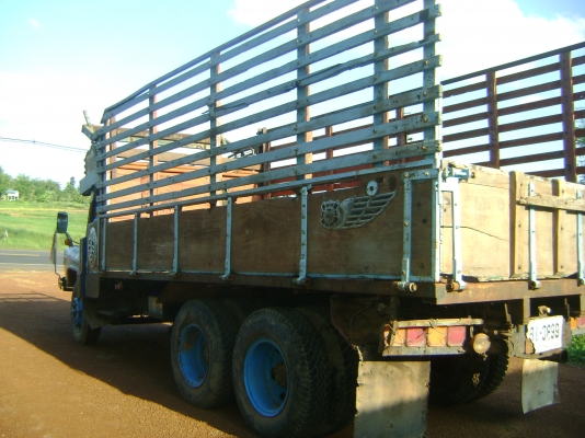 สิบล้อ 2 เพลา  เครื่อง EH 700   168 แรง      335,000  บาท