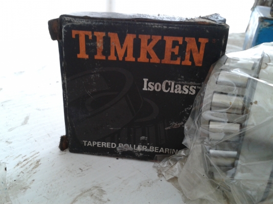 ลูกปืนล้อหลัง