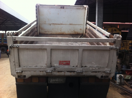 ISUZU NPR ดั้ม-เทรนTADANO 3 ตัน ท้อง V