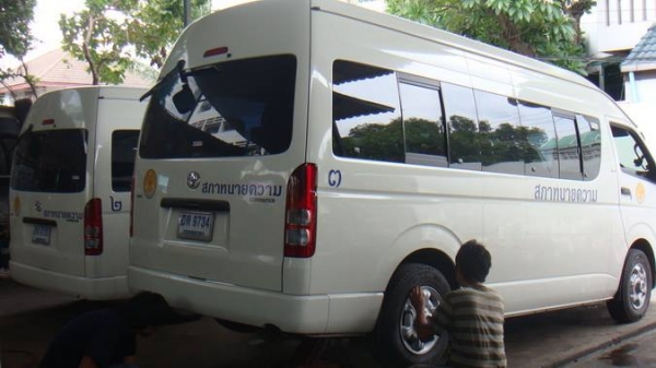 โช๊คอัพรถตู้ Toyota by Shock  ProFenDer