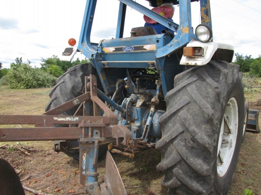 รถแทรกเตอร์ FORD 6610