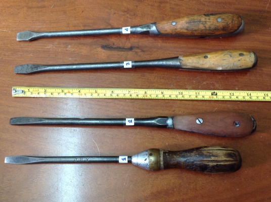 ขายไขควง Vintage 13-14" ตัวละ 1,200