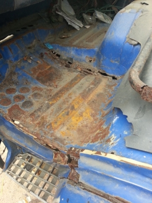 หัวเก๋ง Hino ซุปเปอร์เสี่ย ราคาถูก หัวเก๋ง Hino ซุปเปอร์เสี่ย ราคาถูก