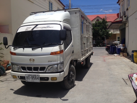 ขายรถบรรทุก 6 ล้อ HINO DUTRO 121 แรงม้า  ปี49